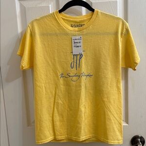 NWT YELLOW SMASHING PUMPKINS GRAPHIC BAND TEE VINTAGE CHERUB TEE SHIRT.